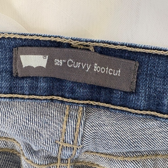 Levi’s 529 Curvy Bootcut Jeans Women’s Dark Wash Denim Mid Rise W29 L30 - Picture 4 of 6